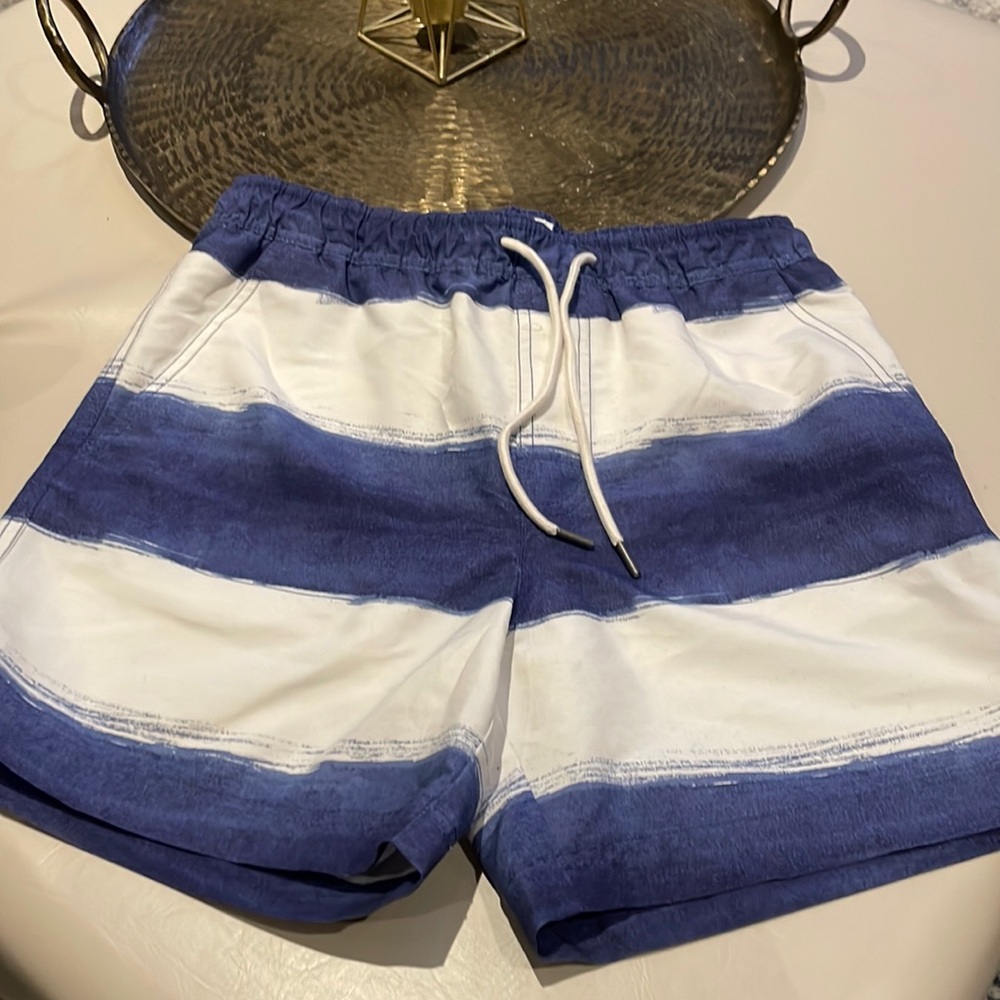 Swim shorts